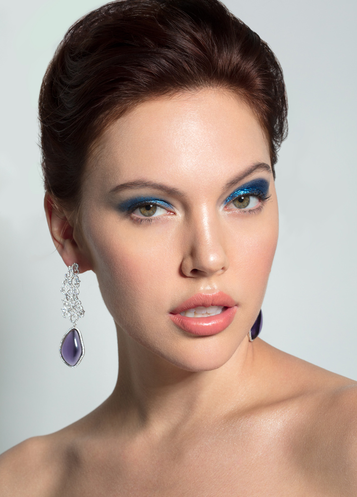 Photographer: Julia Kuzmenko McKim, Model: Laura Gude, © Retouching Academy